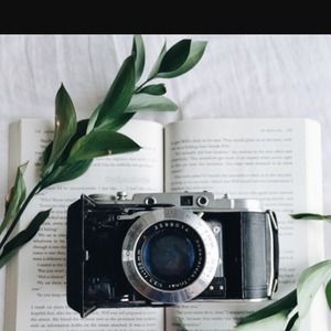 Meet your Posher, Caitlin